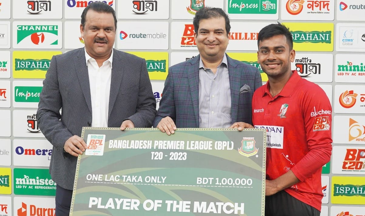BPL 2023 | Mehidy Hasan wins it for Barishal while Strikers maintain unbeaten run
